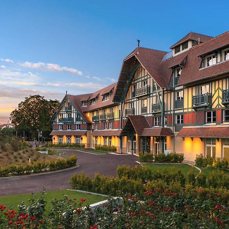 רואי-מלמזון Renaissance Paris Hippodrome De St. Cloud Hotel מראה חיצוני תמונה