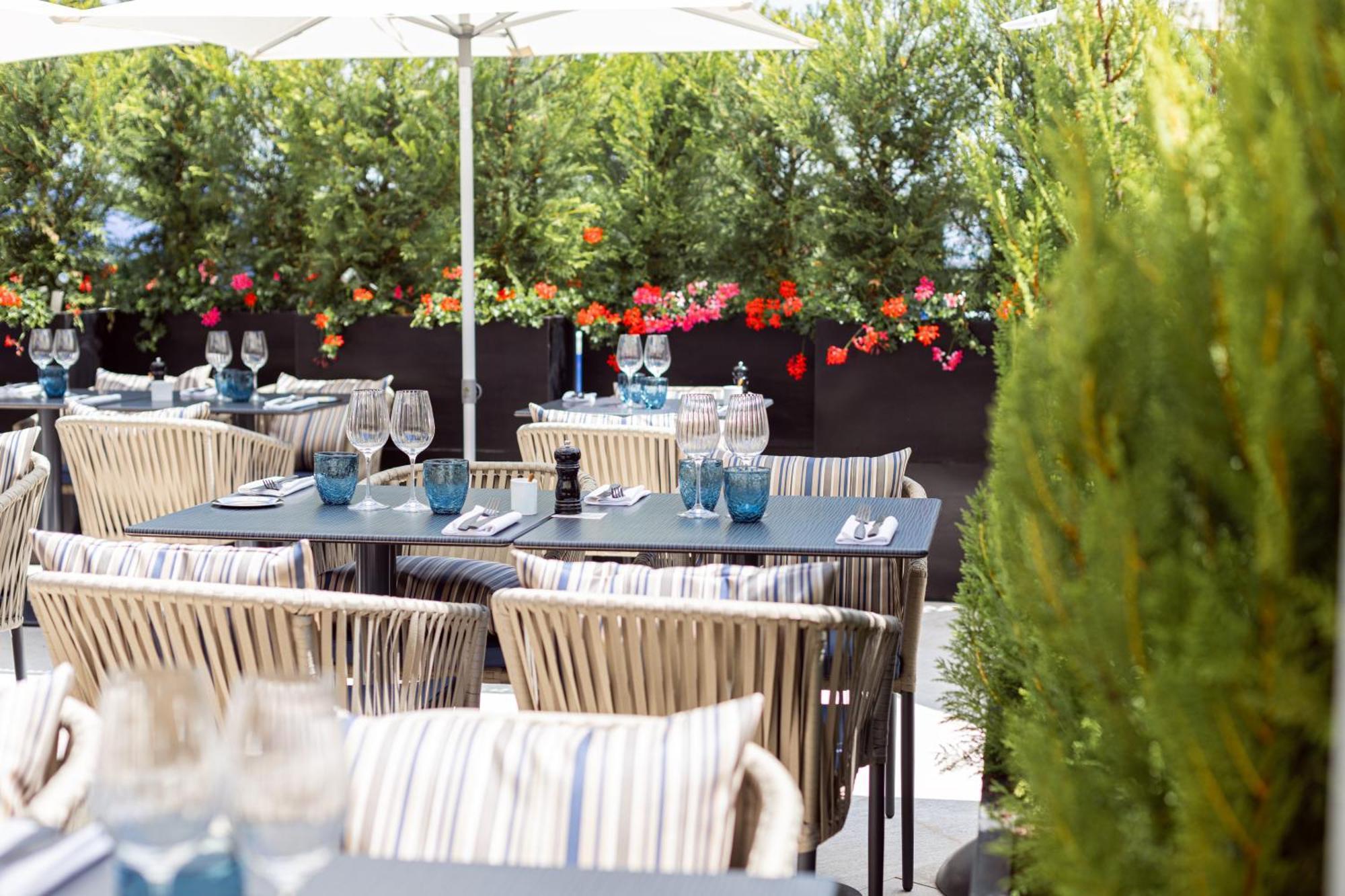 רואי-מלמזון Renaissance Paris Hippodrome De St. Cloud Hotel מראה חיצוני תמונה