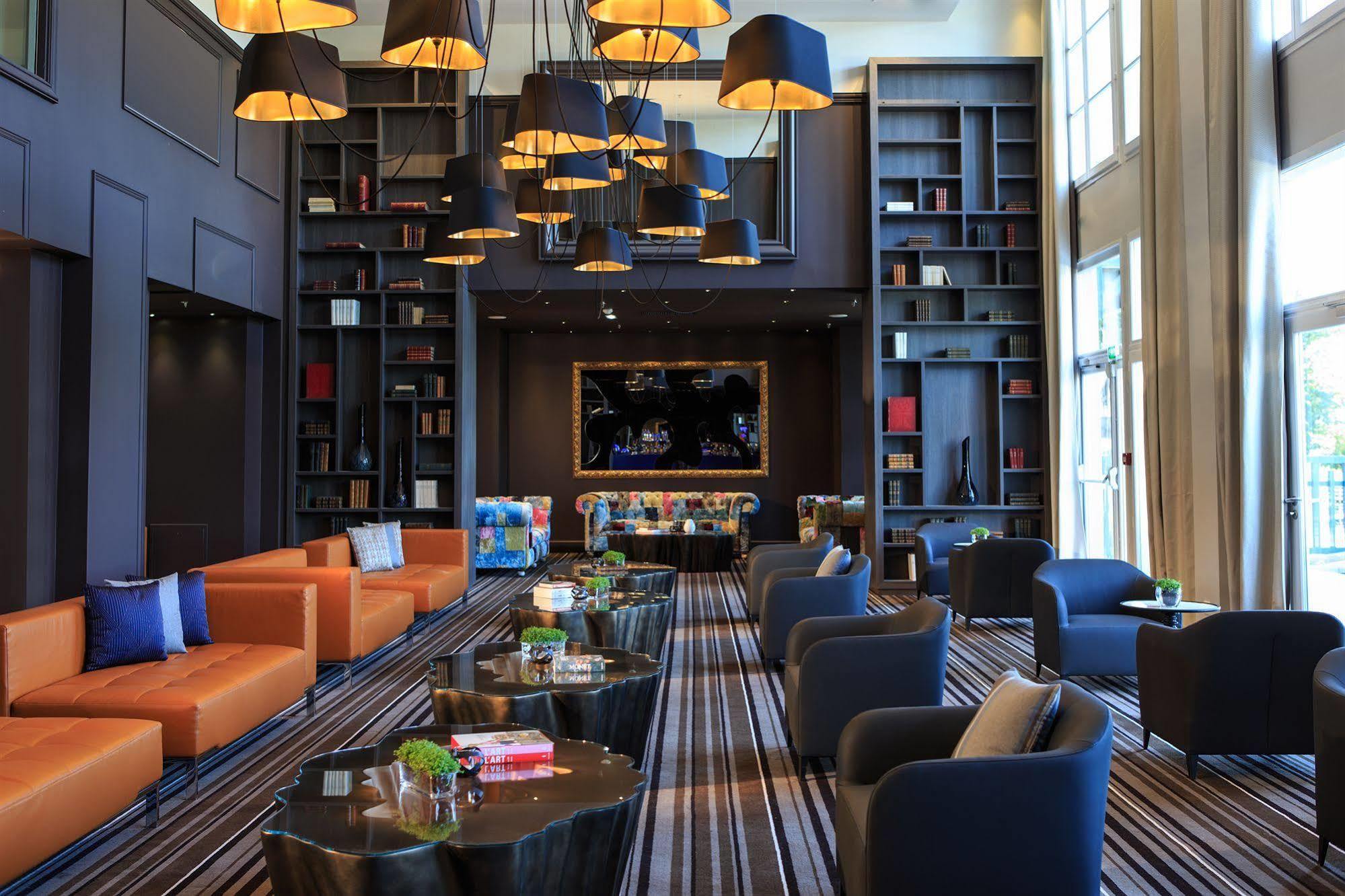 רואי-מלמזון Renaissance Paris Hippodrome De St. Cloud Hotel מראה חיצוני תמונה