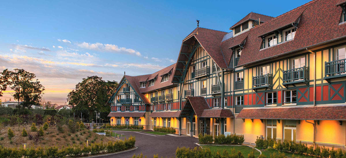 רואי-מלמזון Renaissance Paris Hippodrome De St. Cloud Hotel מראה חיצוני תמונה